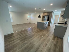 5427 Edgewood Ln in Paradise, CA - Building Photo - Building Photo