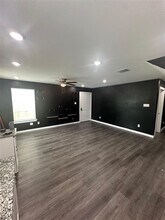 7802 Crestview Dr in Houston, TX - Building Photo - Building Photo