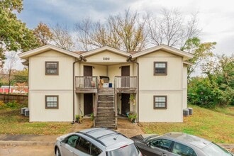 8815 Woodbine Dr in Sherwood, AR - Building Photo - Building Photo
