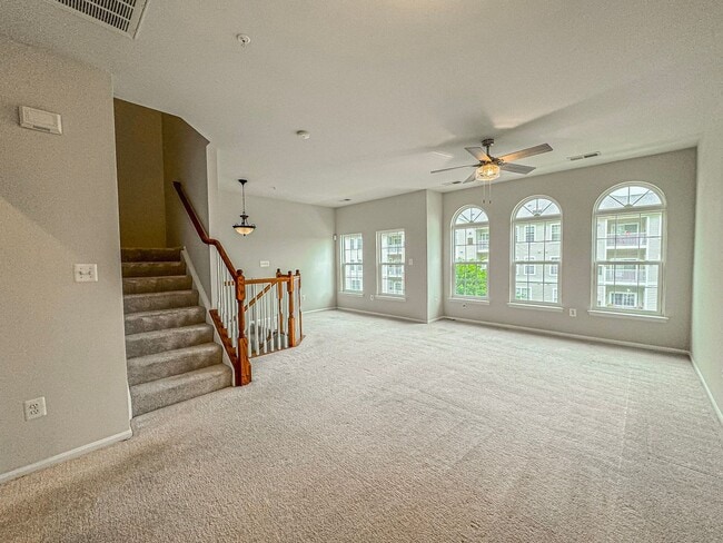 9606 Wigfall Way in Manassas Park, VA - Building Photo - Building Photo