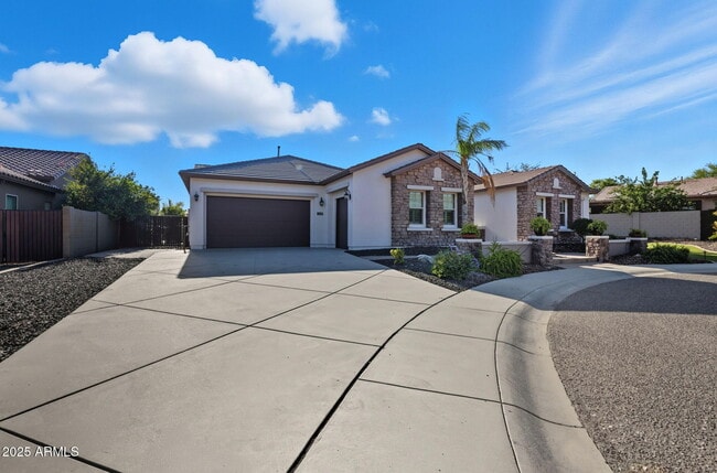 25914 N 49th Ln in Phoenix, AZ - Building Photo - Building Photo