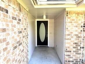 8115 Western Trail Dr in Houston, TX - Building Photo - Building Photo