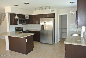 21846 N 40th Way in Phoenix, AZ - Building Photo - Building Photo