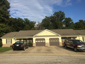 Westpark Townhomes in Bloomington, IN - Building Photo - Building Photo