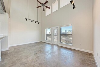 807 E 14th St in Austin, TX - Building Photo - Building Photo