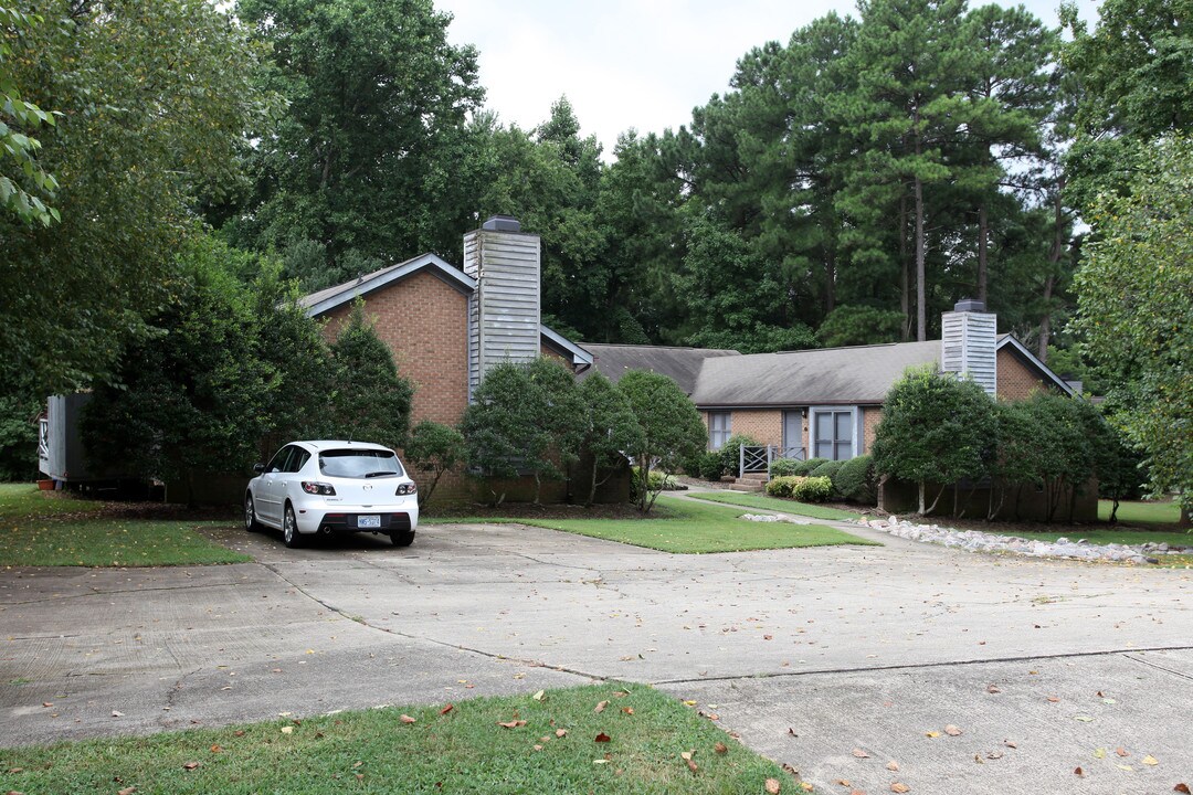 4709 Matt Dr in Raleigh, NC - Building Photo