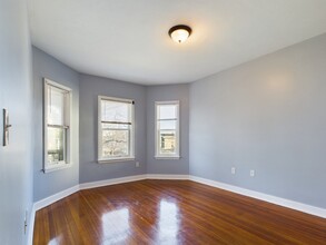 44 Bellevue St, Unit 2 in Boston, MA - Building Photo - Building Photo