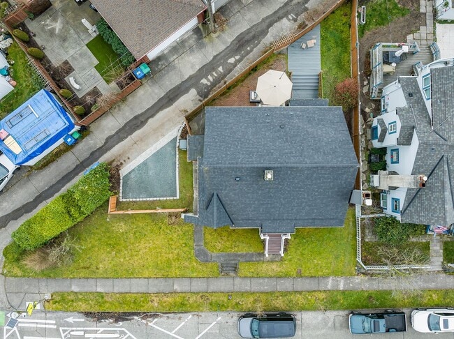 7638 Winona Ave N in Seattle, WA - Building Photo - Building Photo
