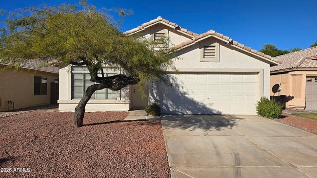 property at 8440 W Rue De Lamour