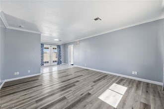 251 Meyers Ave in Henderson, NV - Building Photo - Building Photo