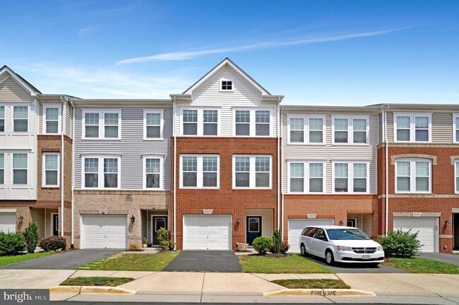 43316 Novi Terrace