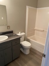 615 Chalmers Ct in Bathurst, NB - Building Photo - Building Photo