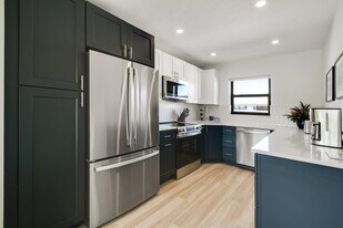 755 Saturn St in Jupiter, FL - Building Photo