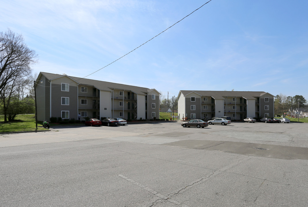 Maplewood Apartments in Durham, NC - Foto de edificio