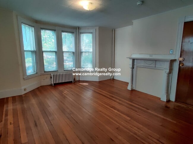 381 Harvard St, Unit 22A in Cambridge, MA - Building Photo - Building Photo