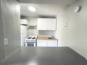 1343 W Point Dr in Cocoa, FL - Building Photo - Building Photo