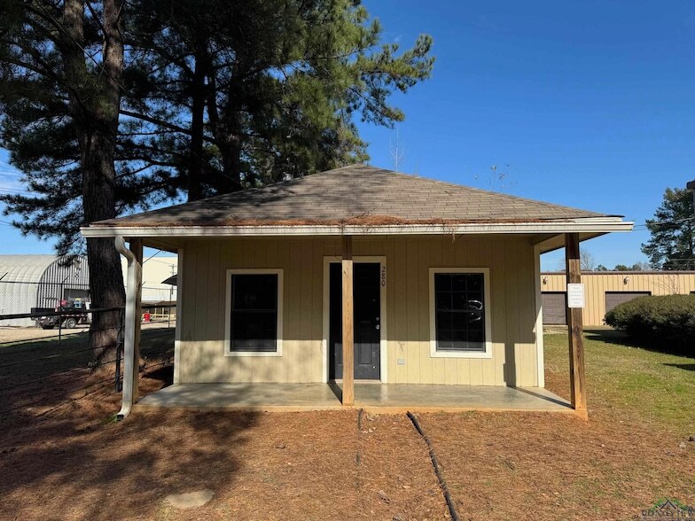 280 Joy Ln, Unit Two Bedroom - Triple Occupancy in Hallsville, TX - Building Photo