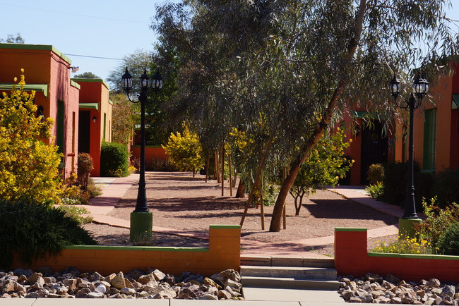 Cypress Court in Tucson, AZ - Building Photo - Other