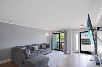 34900 Mercer Ln in Fraser, MI - Building Photo - Building Photo