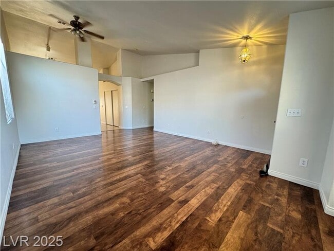 5333 Corbett St in Las Vegas, NV - Foto de edificio - Building Photo