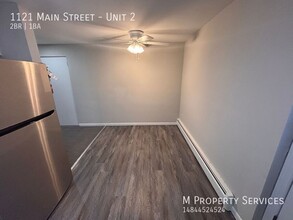 1121 Main St-Unit -Unit 2 in Lansdale, PA - Foto de edificio - Building Photo