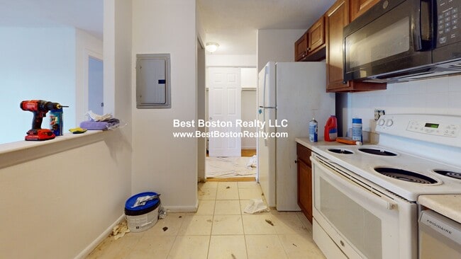 435 Shirley St in Winthrop, MA - Foto de edificio - Building Photo