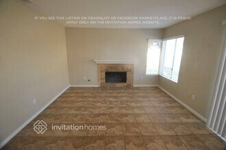 2386 W Calle Celeste Dr in Rialto, CA - Building Photo - Building Photo