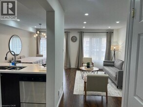 522 Banffshire Crescent in Kitchener, ON - Building Photo - Building Photo