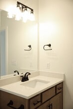 Oak Hill Apartments in Richmond, KY - Building Photo - Building Photo