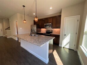 805 Jameson St in Weatherford, TX - Building Photo - Building Photo