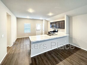 8506 E 163rd St S in Bixby, OK - Foto de edificio - Building Photo
