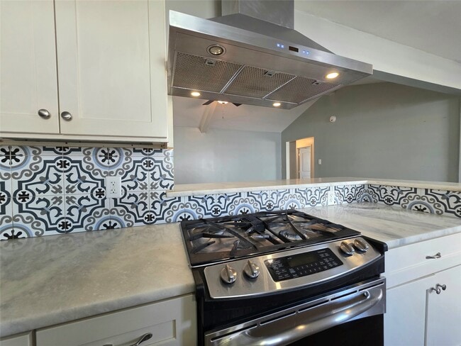 property at 3227 Dalview St