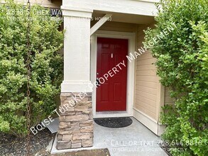 4838 S Chex Way in Boise, ID - Building Photo - Building Photo