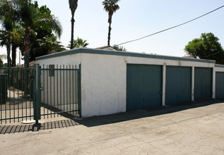 El Dorado Ave Apartments in Ontario, CA - Building Photo - Building Photo