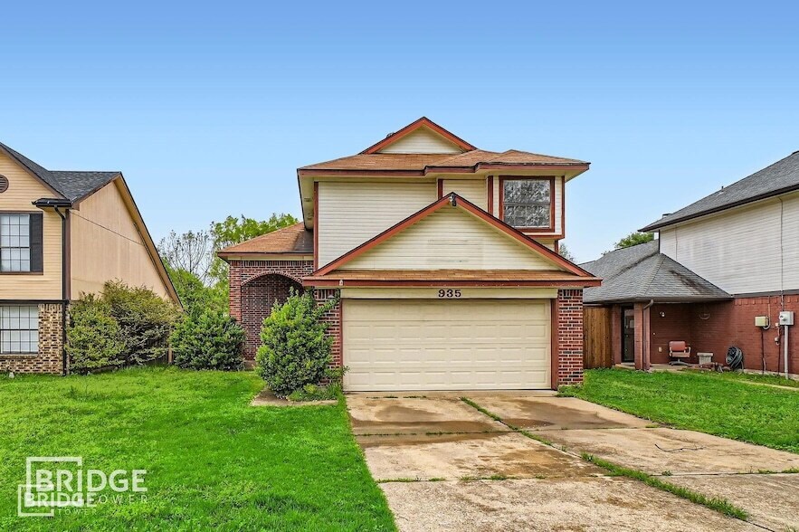 935 Sylvan Creek Dr, Unit 503 in Lewisville, TX - Building Photo