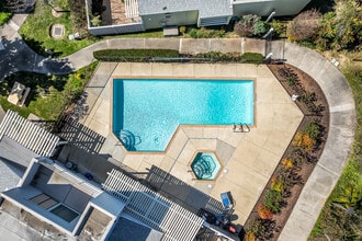 Dos Pinos in Davis, CA - Building Photo - Building Photo
