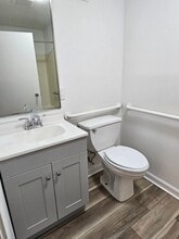 4009 Aspen St, Unit B in Philadelphia, PA - Foto de edificio - Building Photo