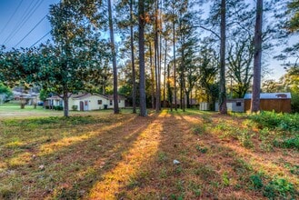 613 Kelley Blvd in Woodville, TX - Building Photo - Building Photo