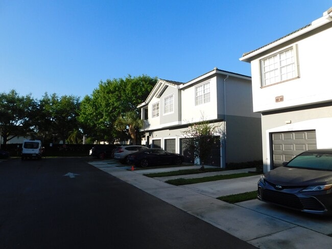 property at 3134 Grandiflora Dr