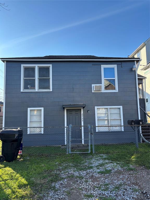 property at 2725 Rutland St