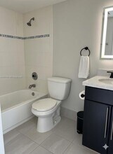 1630 Embassy Dr in West Palm Beach, FL - Building Photo - Building Photo