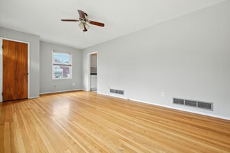 1193 Marble Dr in Columbus, OH - Building Photo - Building Photo