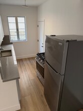 1044 Michigan Ave in Miami Beach, FL - Building Photo - Building Photo