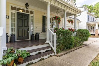 912 Town Side Dr in Apex, NC - Building Photo - Building Photo