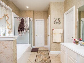 16307 Pebble Crest Ct in Houston, TX - Building Photo - Building Photo