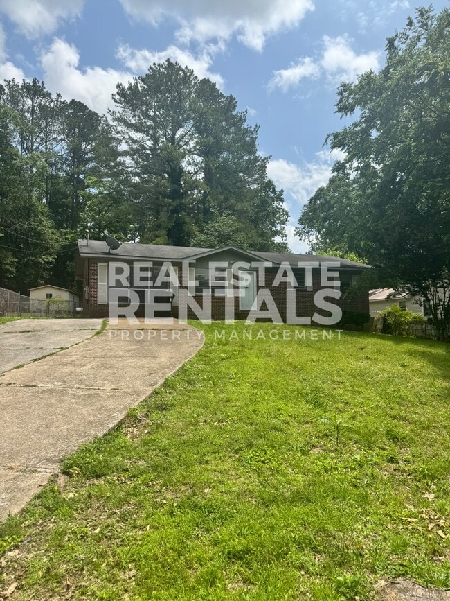 property at 719 Noccalula Dr