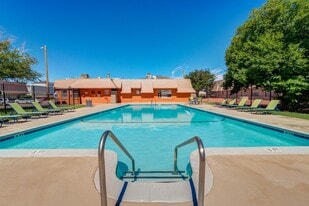 Paso Norte Apartments in El Paso, TX - Building Photo