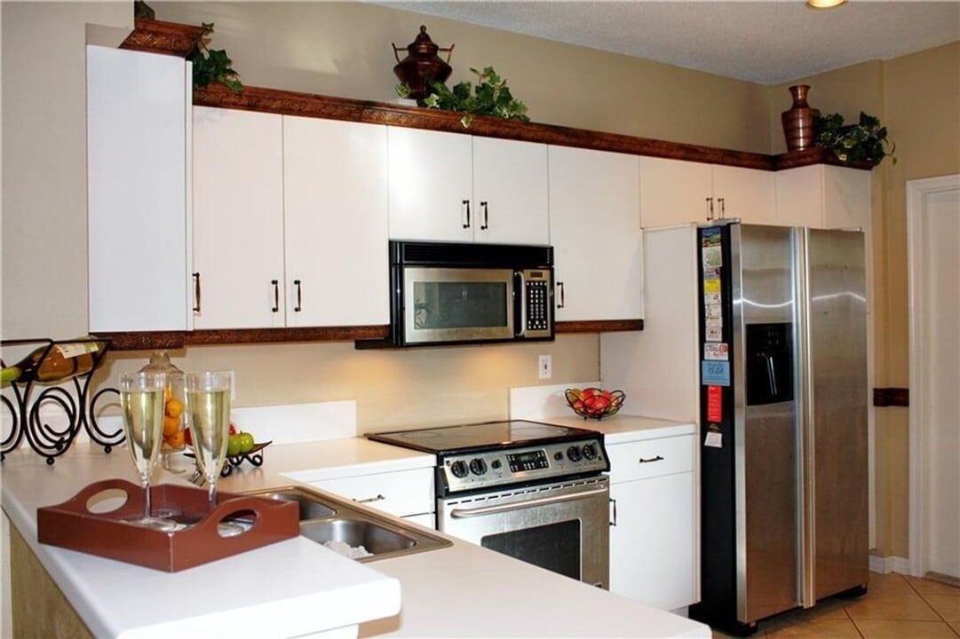 3797 San Simeon Cir in Weston, FL - Building Photo