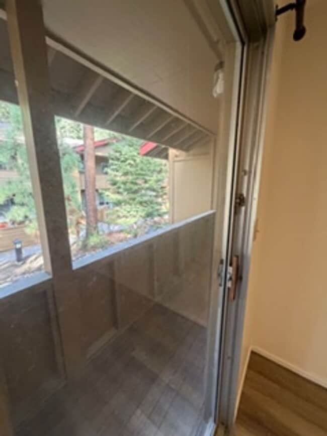 866 Northwood Dr in Incline Village, NV - Building Photo - Building Photo