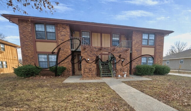 property at 105 SW 20th St